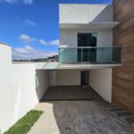Casa Geminada - 03 pavimentos - 4 Vagas - Próximo ao Centro Histórico