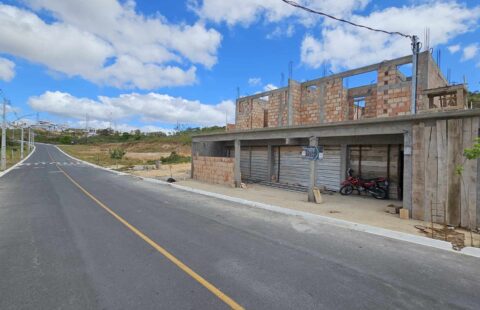 Apto 02 Quartos c/ Área Externa (sendo 01 Suíte) - Linda Vista - 01 Vaga de Garagem coberta - Reserva Imperial