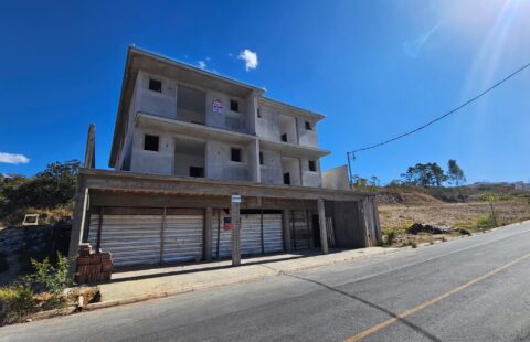 Apto 02 quartos (sendo 01 suíte com varanda) - Reserva Imperial em excelente localização